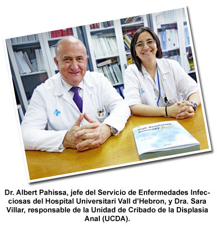 Foto: Dr. Albert Pahissa, jefe del Servicio de Enfermedades Infecciosas del Hospital Universitari Vall d’Hebron, y Dra. Sara Villar, responsable de la Unidad de Cribado de la Displasia Anal (UCDA). 